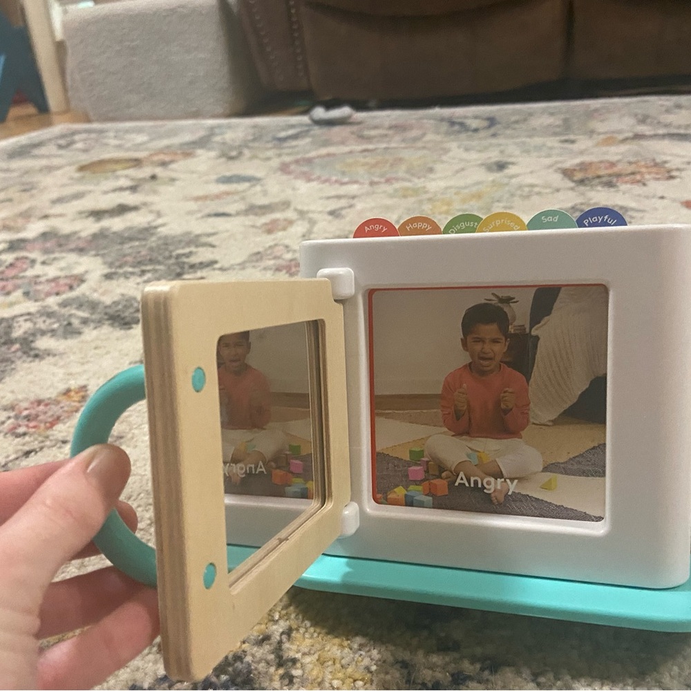 Multicolor Emotion Learning Toy - Picture 2 of 4